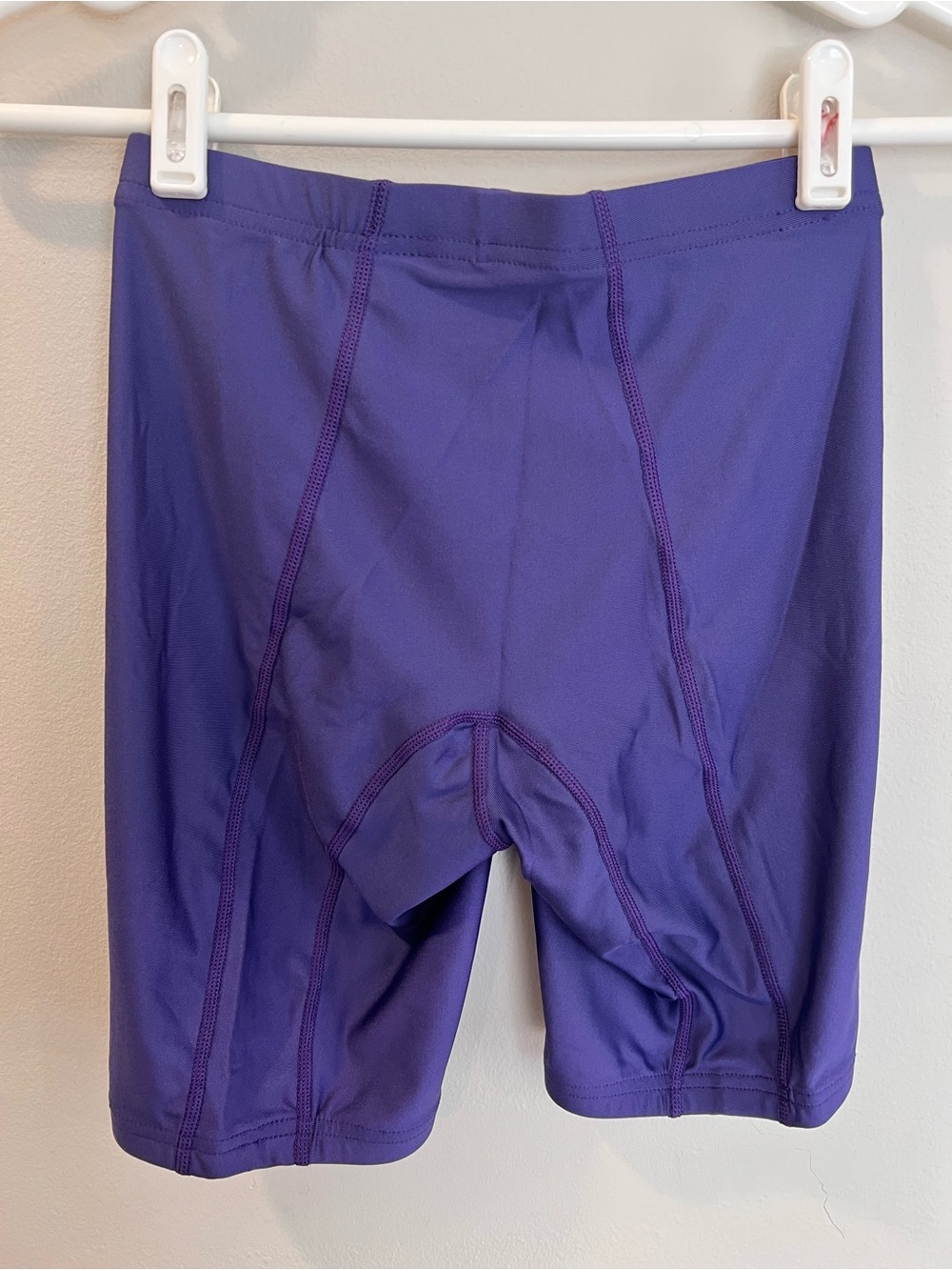 NEW Nike Boys Dri-Fit Running Half Tight Drawstring Shorts Size Medium Purple. - Picture 3 of 3